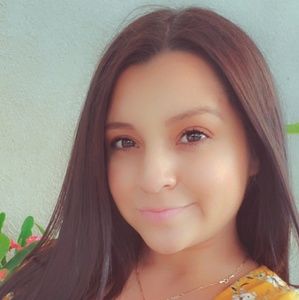 Meet your Posher, Jazmin